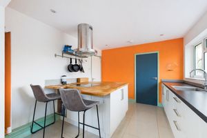 Photo 10- click for photo gallery